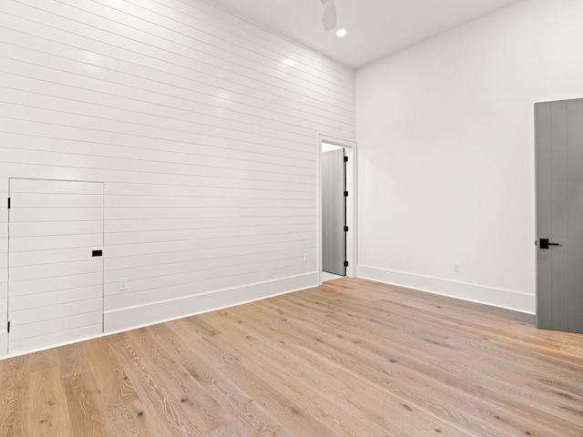 147 Quail Hollow Ct, Watersound, FL 32461 - spare room with baseboards, light wood finished floors, recessed lighting, and a ceiling fan