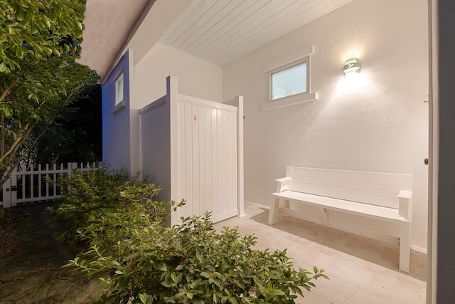 bathroom with a washtub