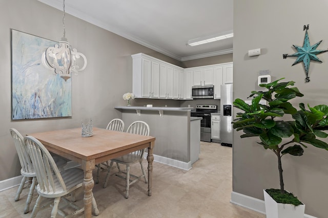 dining space with baseboards, a chandelier, and crown molding