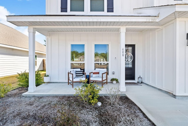 entrance to property with covered porch