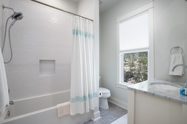 bathroom featuring tile patterned floors, visible vents, shower / bath combo with shower curtain, toilet, and vanity