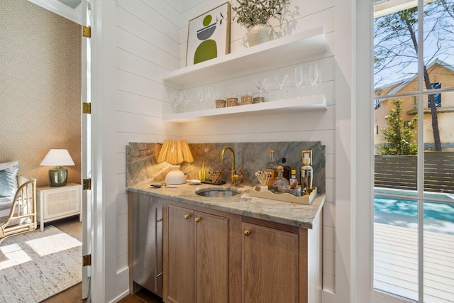 215 Buddy St, Santa Rosa Beach, FL 32459 - indoor wet bar with dark wood-style flooring