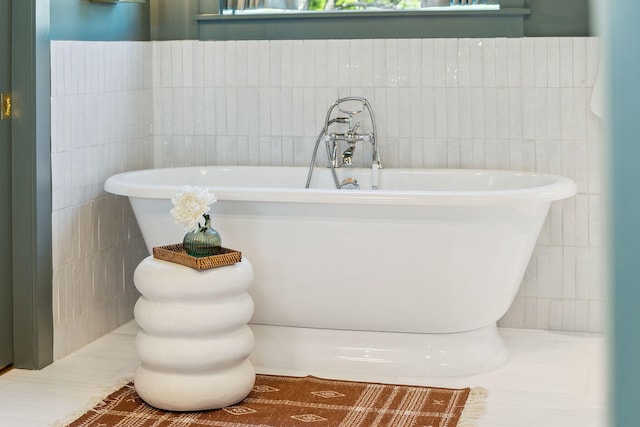 215 Buddy St, Santa Rosa Beach, FL 32459 - full bath featuring a freestanding bath and tile walls