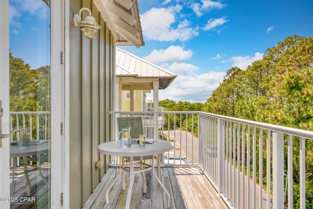 115 Cottage Ct, Panama City Beach, FL 32413 - view of balcony