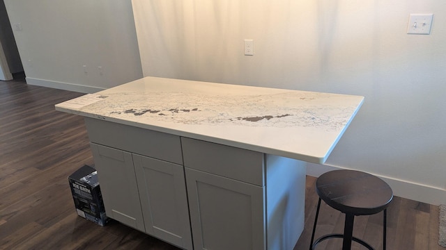 7580 E Bay Blvd, Navarre, FL 32566 - detailed view of wood finished floors