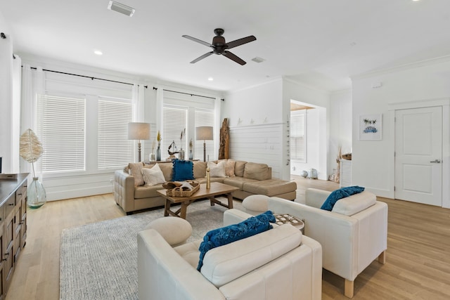 125 Gulfview Cir, Santa Rosa Beach, FL 32459 - living room featuring light hardwood / wood-style flooring, ceiling fan, and ornamental molding