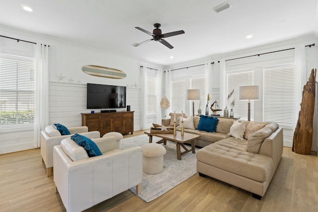125 Gulfview Cir, Santa Rosa Beach, FL 32459 - living room featuring ceiling fan and light hardwood / wood-style floors