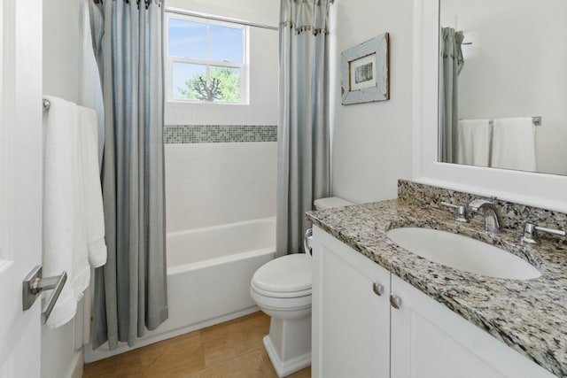 125 Gulfview Cir, Santa Rosa Beach, FL 32459 - full bathroom featuring toilet, shower / bath combo, and vanity