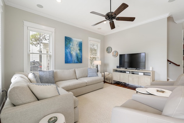 living room featuring a ceiling fan, recessed lighting, crown molding, and wood finished floors