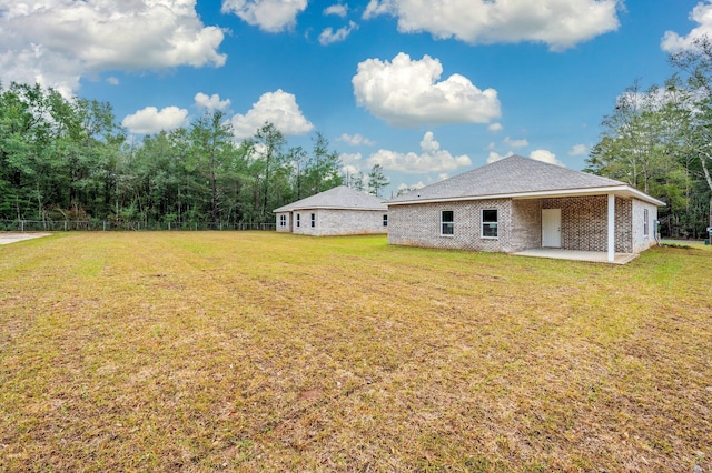 view of yard with a patio