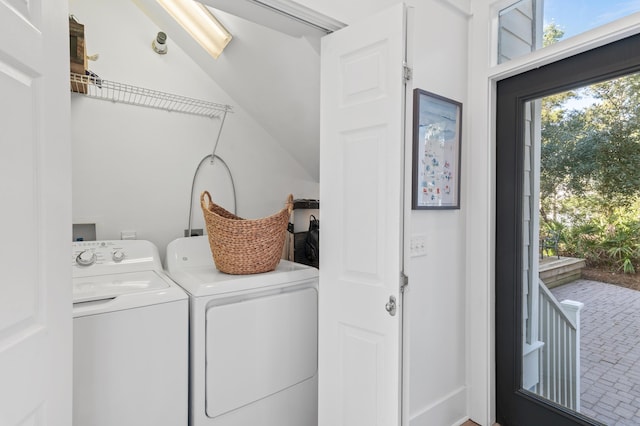 laundry area featuring laundry area and independent washer and dryer