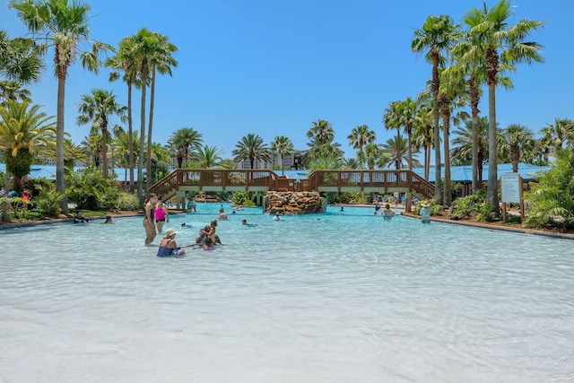 view of swimming pool