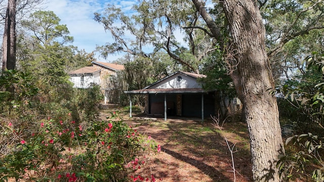 view of outdoor structure