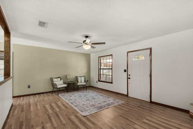 223 W Pinoak Ct, Crestview, FL 32539 - photo 3