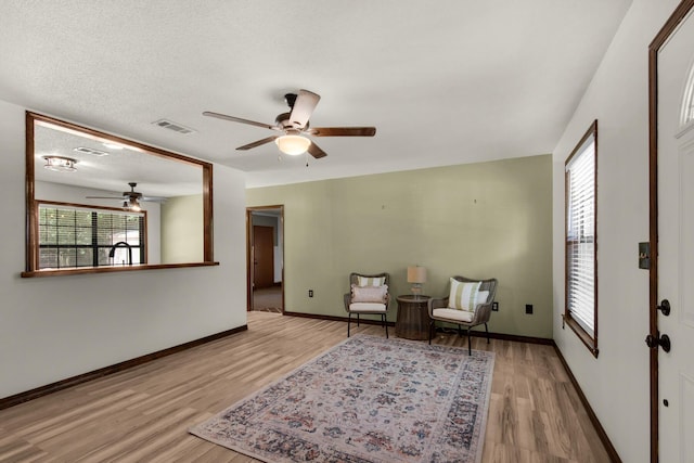 223 W Pinoak Ct, Crestview, FL 32539 - photo 2