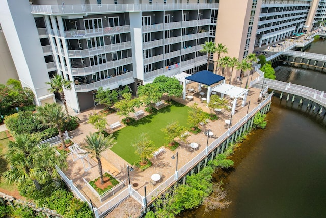 bird's eye view with a water view