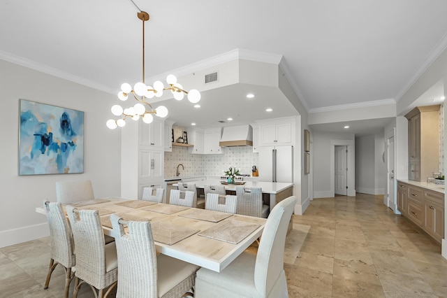 dining space featuring visible vents, baseboards, ornamental molding, a notable chandelier, and recessed lighting