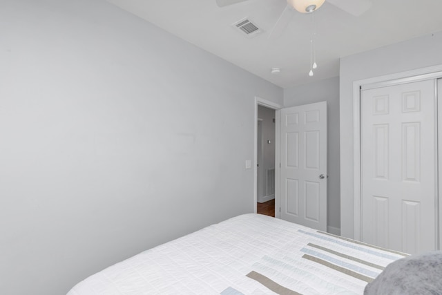 79 N 6th St, Santa Rosa Beach, FL 32459 - bedroom featuring visible vents and a ceiling fan