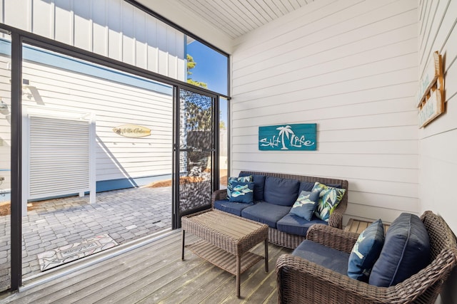 view of sunroom / solarium