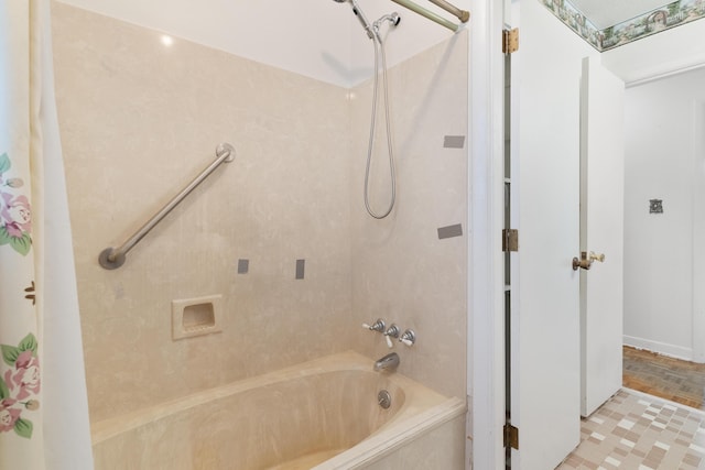 bathroom with shower / tub combination