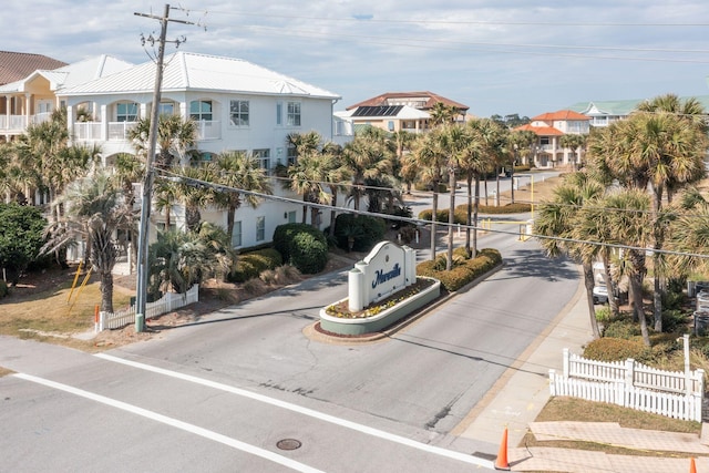 view of street featuring a residential view