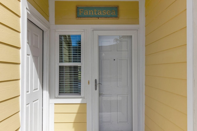 view of doorway to property