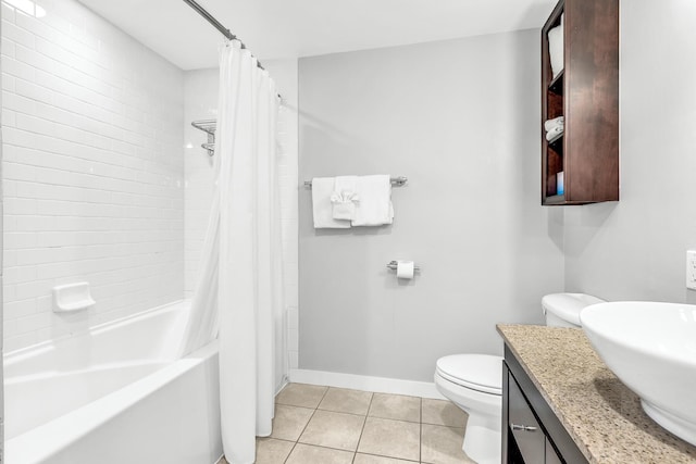 full bath featuring tile patterned flooring, toilet, vanity, baseboards, and shower / bath combo with shower curtain