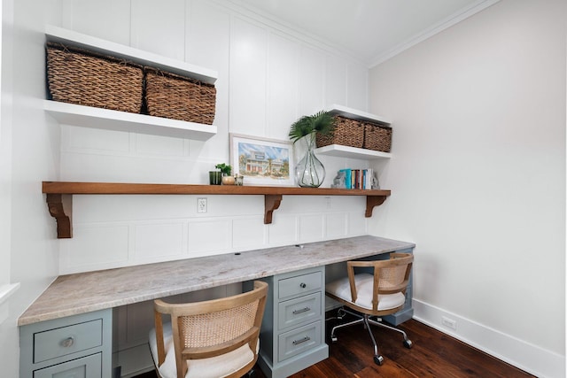 35 Tupelo St, Santa Rosa Beach, FL 32459 - office space with crown molding, dark wood-style flooring, built in desk, and baseboards