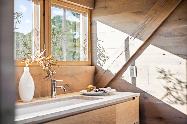 room details with vanity