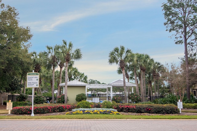 exterior space featuring fence