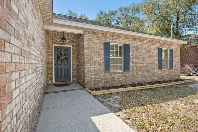 132 Lonnie Jack Dr, Crestview, FL 32536 - entrance to property with brick siding