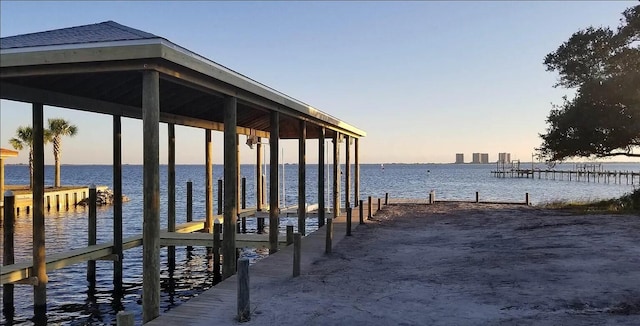 1098 Seabreeze Ln, Gulf Breeze, FL 32563