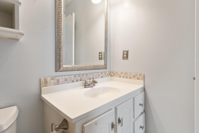 1634 N Campbell Dr, Fort Walton Beach, FL 32547 - half bath featuring toilet and vanity
