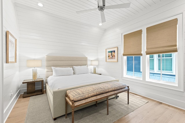 bedroom featuring vaulted ceiling, recessed lighting, light wood-type flooring, and ceiling fan