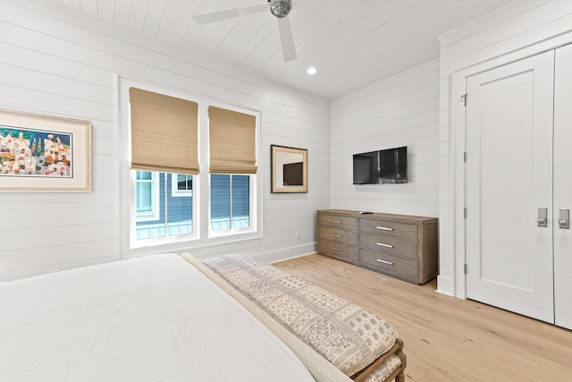 bedroom featuring light wood-style flooring, recessed lighting, wooden ceiling, crown molding, and ceiling fan