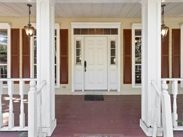 property entrance with a porch