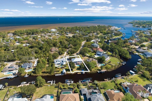 4077 N Indian Byu, Destin, FL 32541 - aerial view of property's location featuring a nearby body of water, nearby suburban area, and property boundaries highlighted