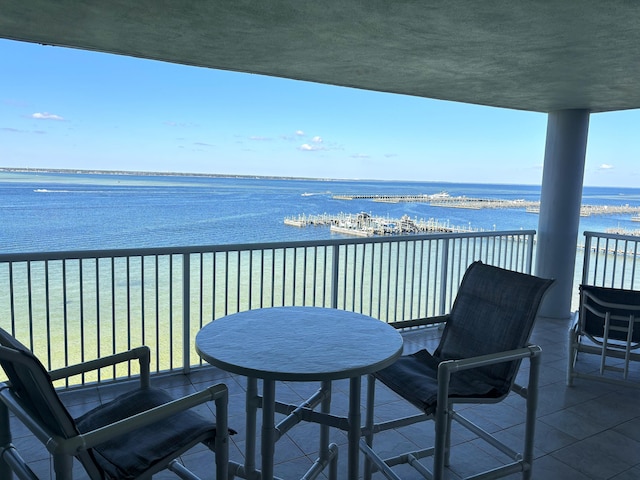 Listing photo 3 for 1326 Miracle Strip Pkwy Unit 603, Fort Walton Beach FL 32548