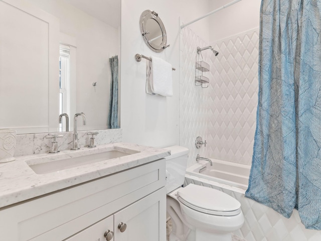 223 Western Lake Dr, Santa Rosa Beach, FL 32459 - full bath featuring toilet, vanity, and tiled shower / bath
