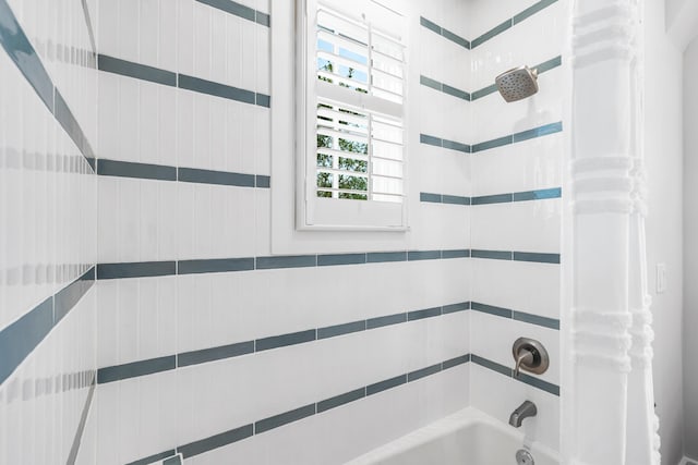 full bathroom with shower / bathing tub combination
