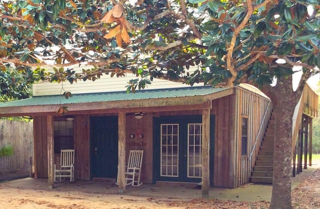 3139 Live Oak St, Navarre, FL 32566 - exterior space with metal roof