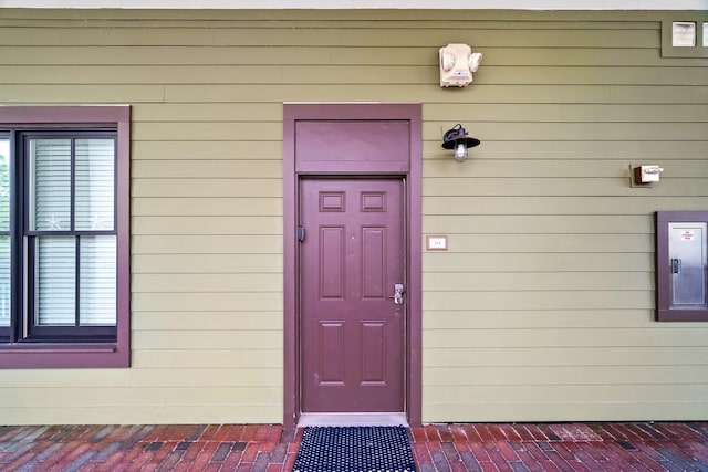 view of property entrance