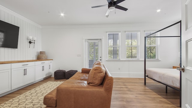 294 Gulfview Cir, Santa Rosa Beach, FL 32459 - living area with baseboards, ceiling fan, ornamental molding, recessed lighting, and light wood-style flooring