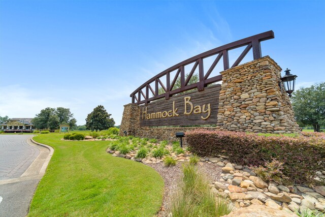 194 Mill Pond Cv, Freeport, FL 32439 - community sign featuring a yard