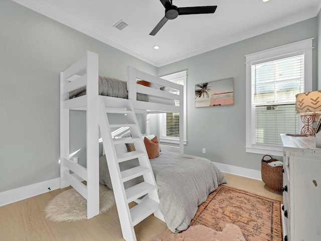 290 White Cottage Rd, Santa Rosa Beach, FL 32459 - bedroom featuring visible vents, ceiling fan, ornamental molding, and baseboards