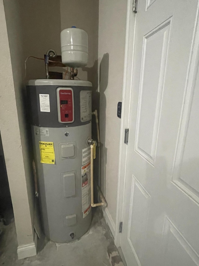 8393 New Orleans Ct, Navarre, FL 32566 - utilities with heat pump water heater