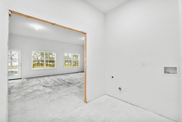 680 Mallet Bayou Rd, Freeport, FL 32439 - empty room with unfinished concrete flooring