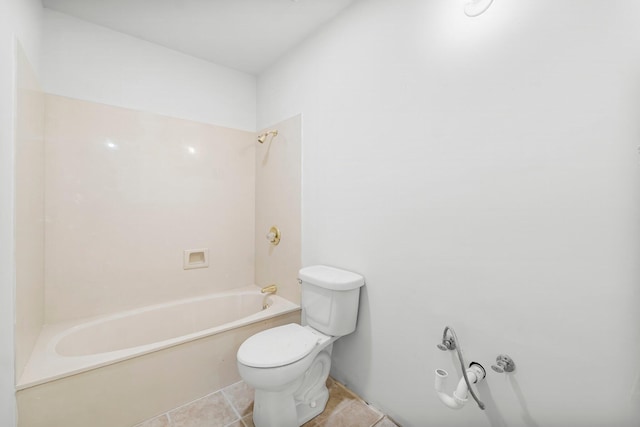 680 Mallet Bayou Rd, Freeport, FL 32439 - full bathroom featuring toilet, tile patterned flooring, and shower / bath combination