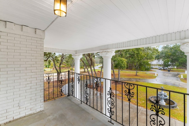 680 Mallet Bayou Rd, Freeport, FL 32439 - view of balcony