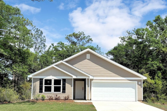 6003 Hidden Knoll Ct, Crestview, FL 32539 - ranch-style home featuring concrete driveway and an attached garage